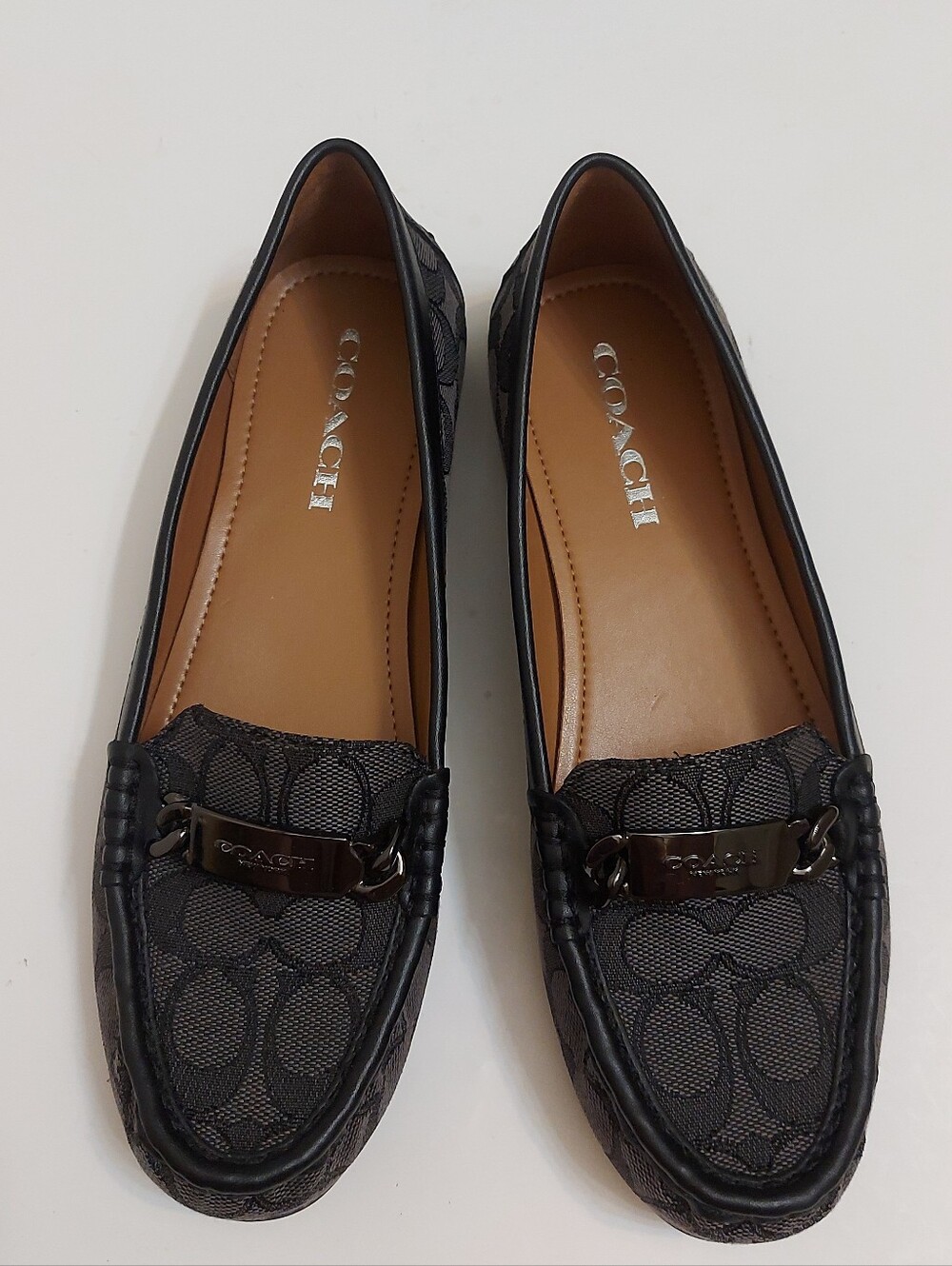 COACH Black Signature Jacquard Leather Loafers - Women Size 7.5